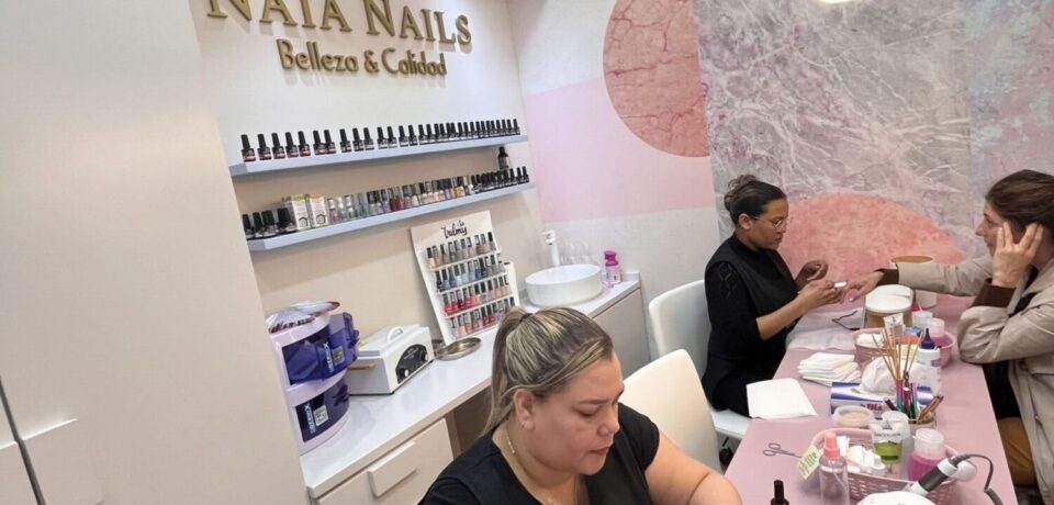 Naia nails barcelo