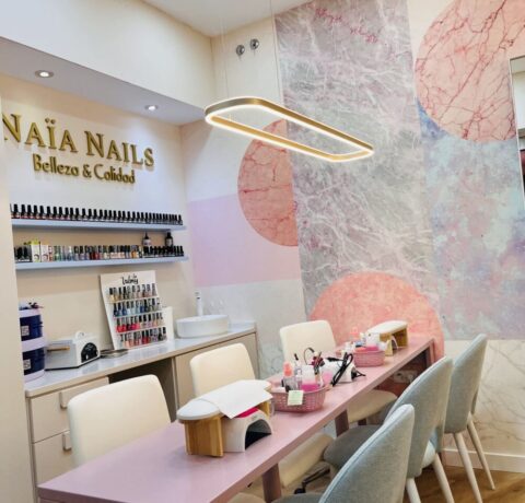 Naia nails entrada